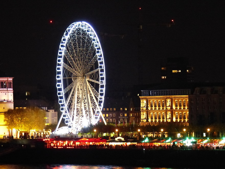 Am Rhein in Düsseldorf