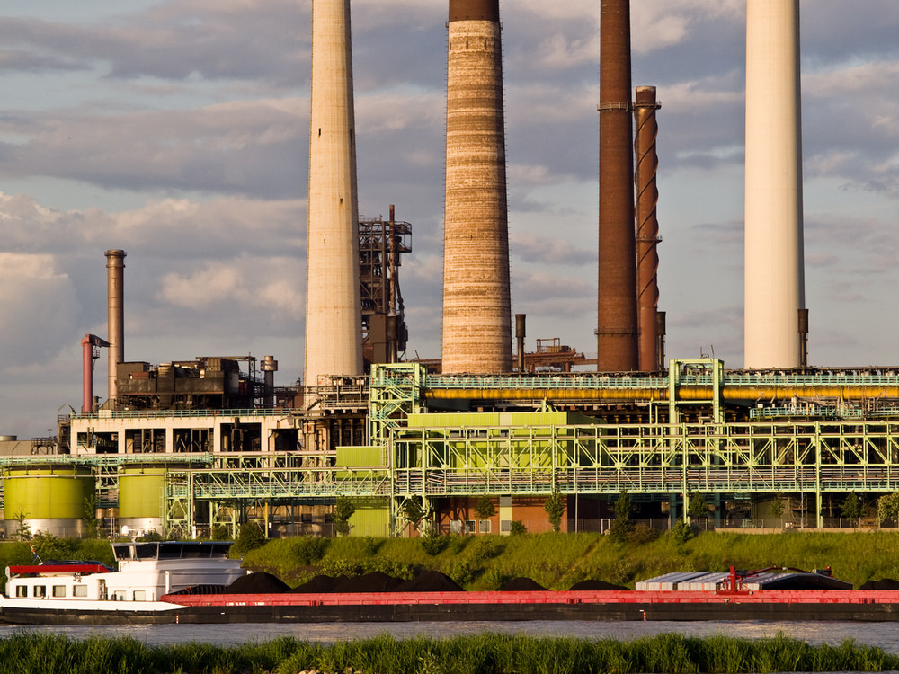 Am Rhein in Duisburg