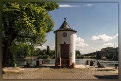 AM RHEIN IN WORMS