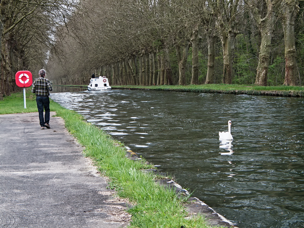 am Rhein-Rhone-Kanal