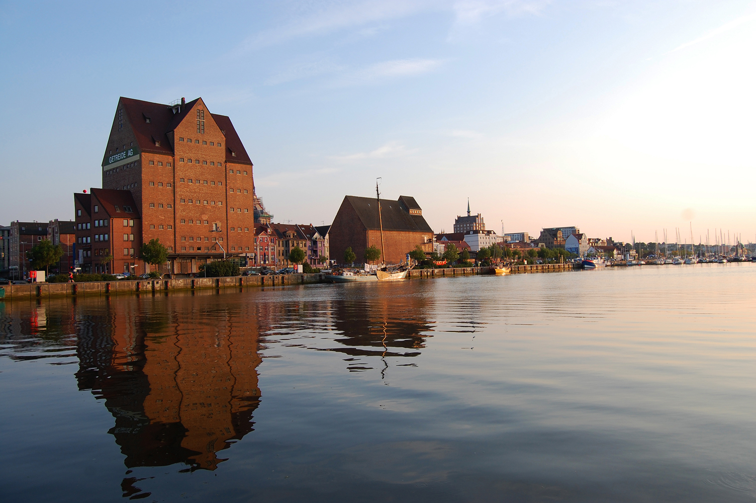 Am Rostocker Stadthafen