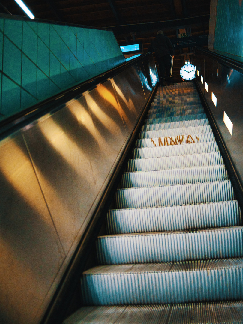 Am S-Bahnhof Schöneberg