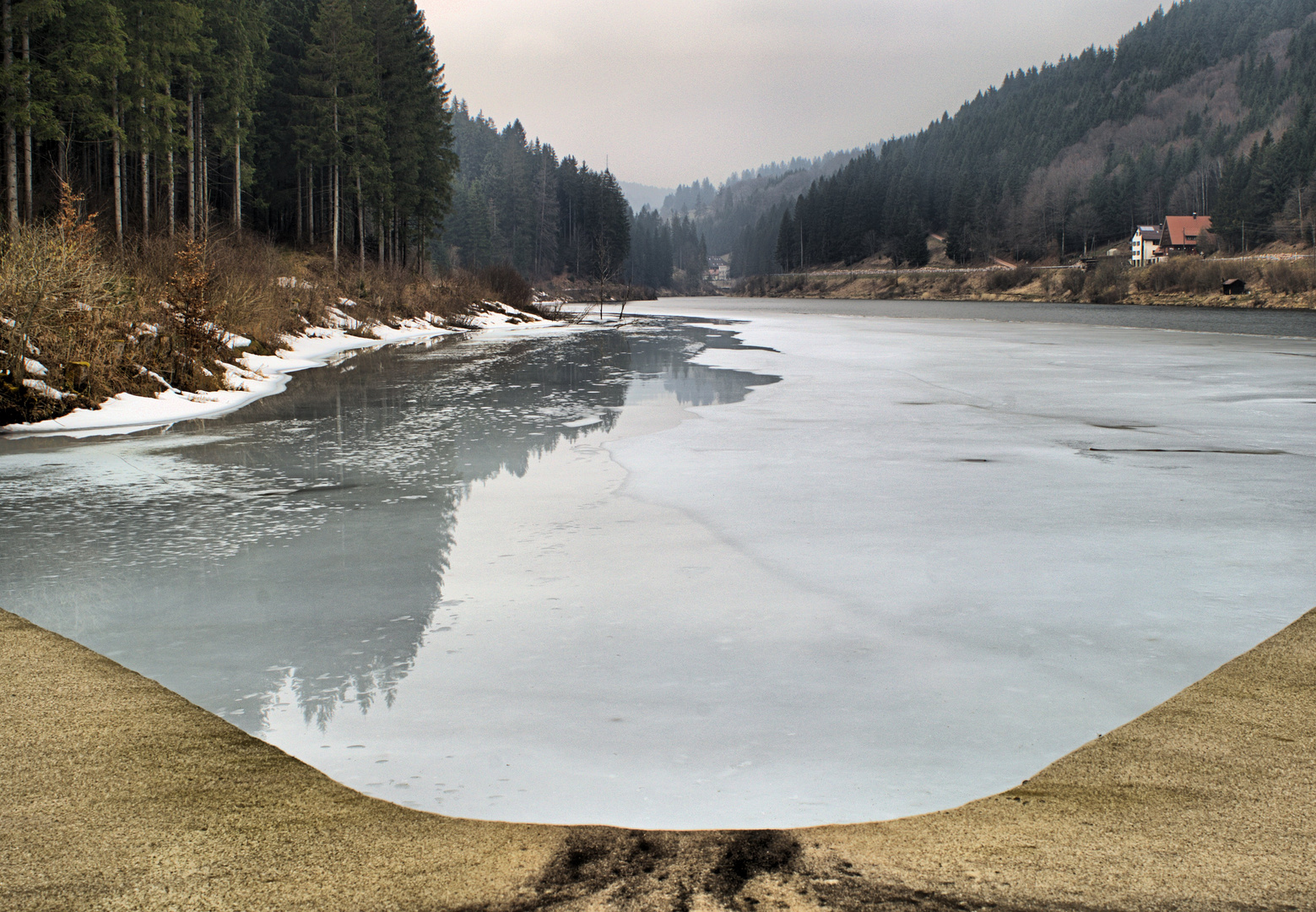 Am Sandstrand von Linach