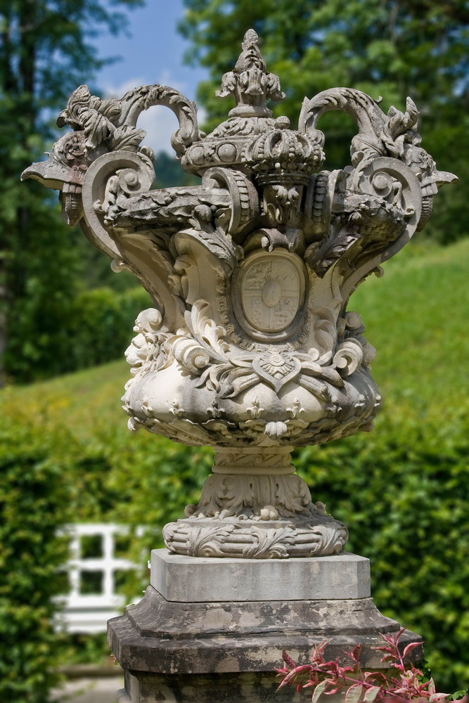 Am Schloß Linderhof