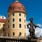 Am Schloss Moritzburg