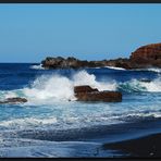 ...Am schwarzem Strand von El Golfo...