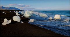 Am schwarzen Diamantenstrand