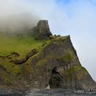 Am schwarzen Strand von Reynisfjara