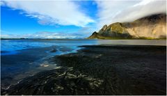 Am schwarzen Strand von Stokksnes