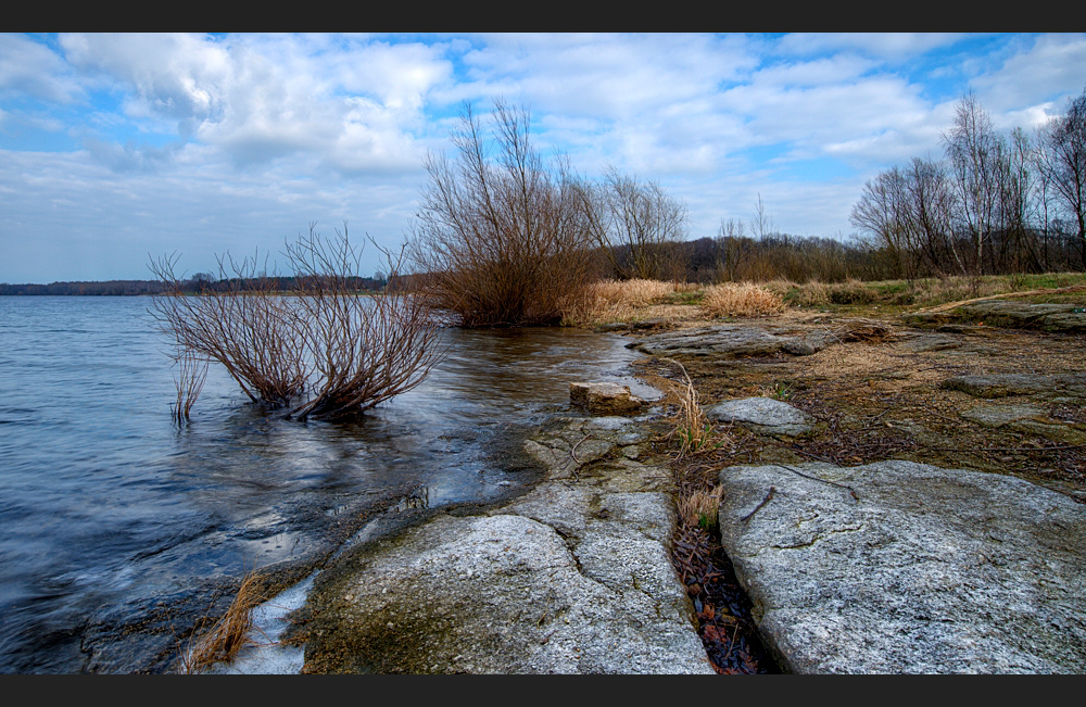 - Am See -