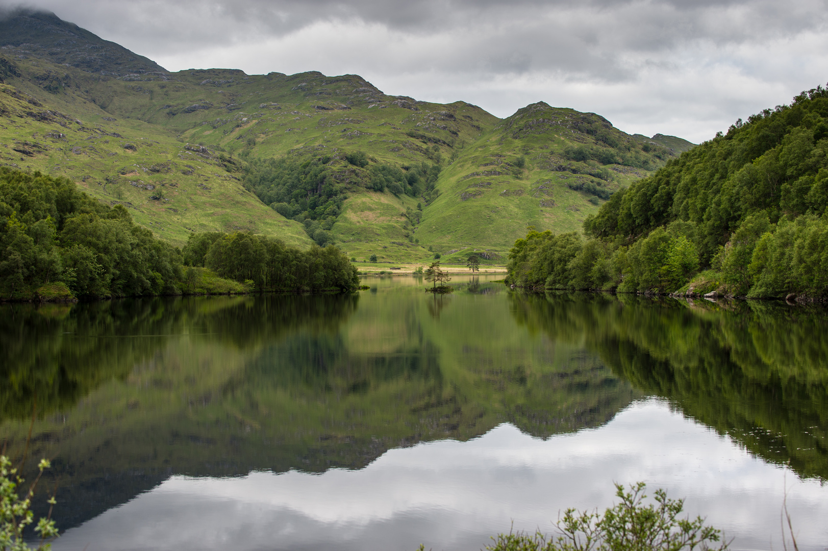 Am See in den Highlands