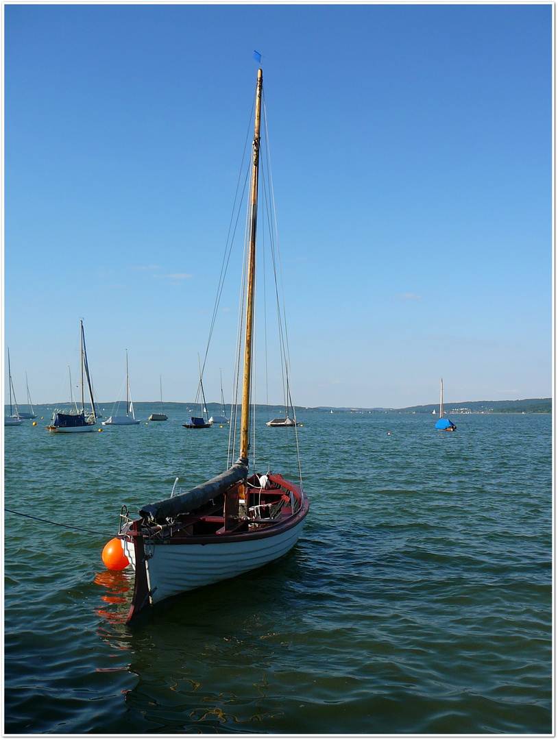 Am Sonntag will mein süßer mit mir segeln gehn..........