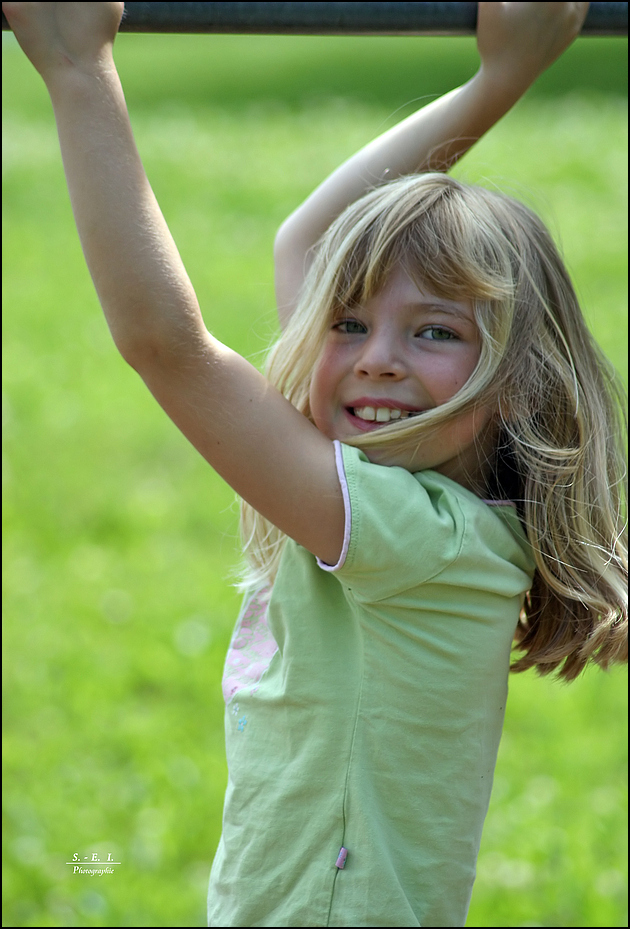 "Am Spielplatz 4"