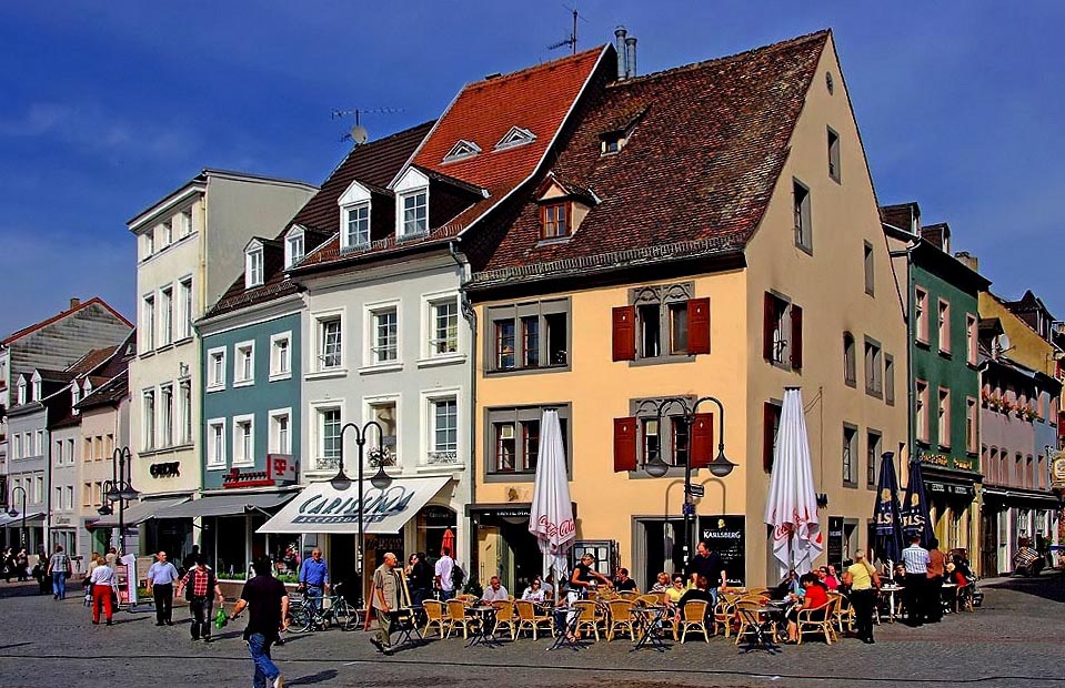 Am St. Johanner Markt in Saarbrücken, ...