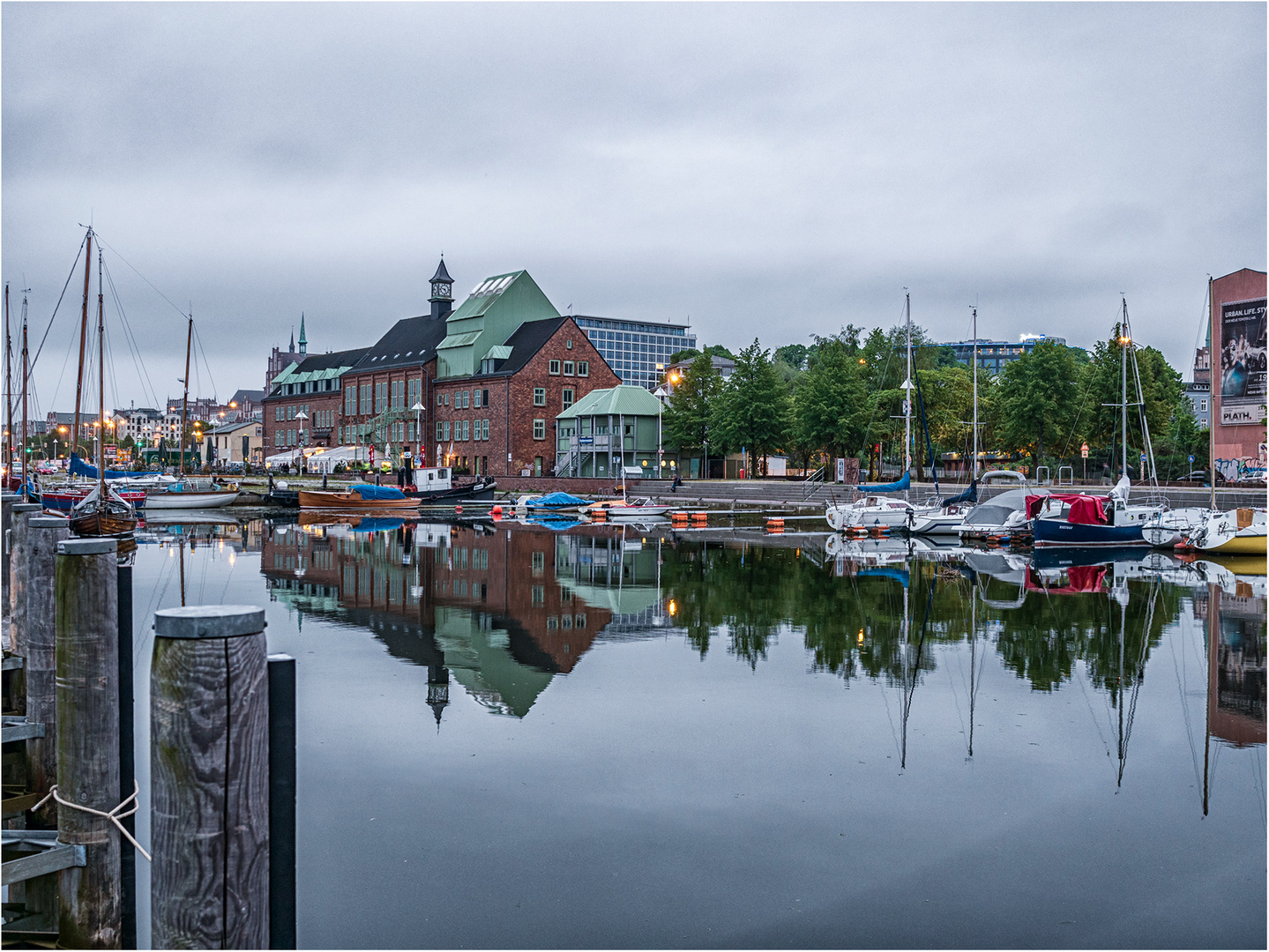 Am Stadthafen..... Foto & Bild city, world, ostsee Bilder auf