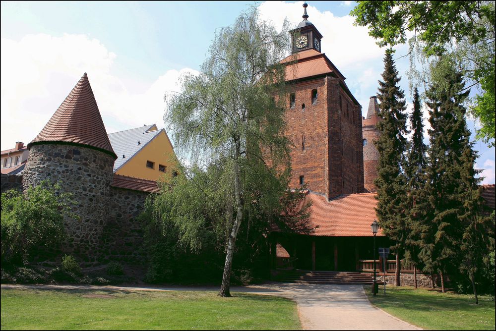 Am Steintor by Gerd Bilow