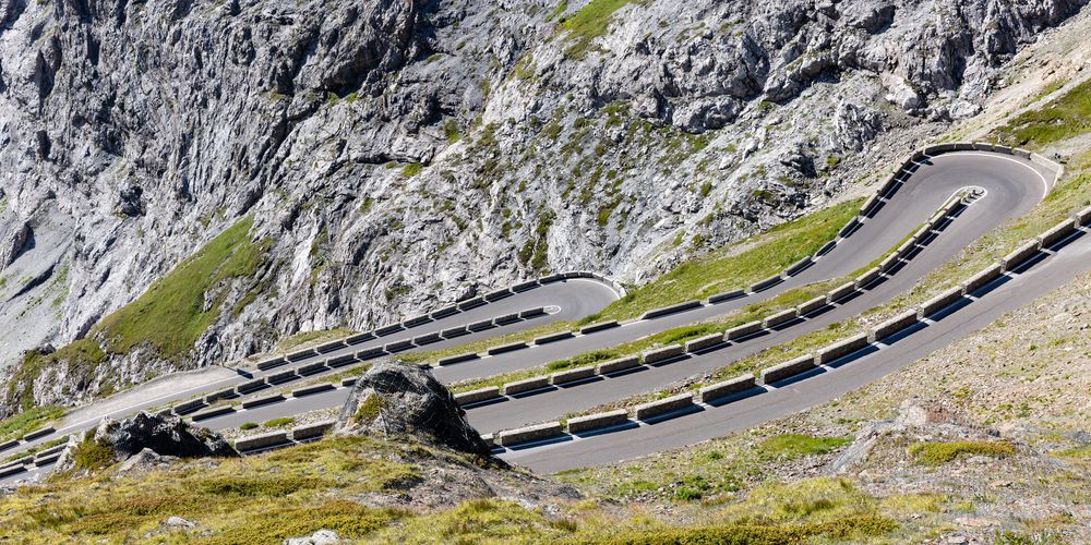 Am Stilfserjoch: Sich den Pass hochschrauben