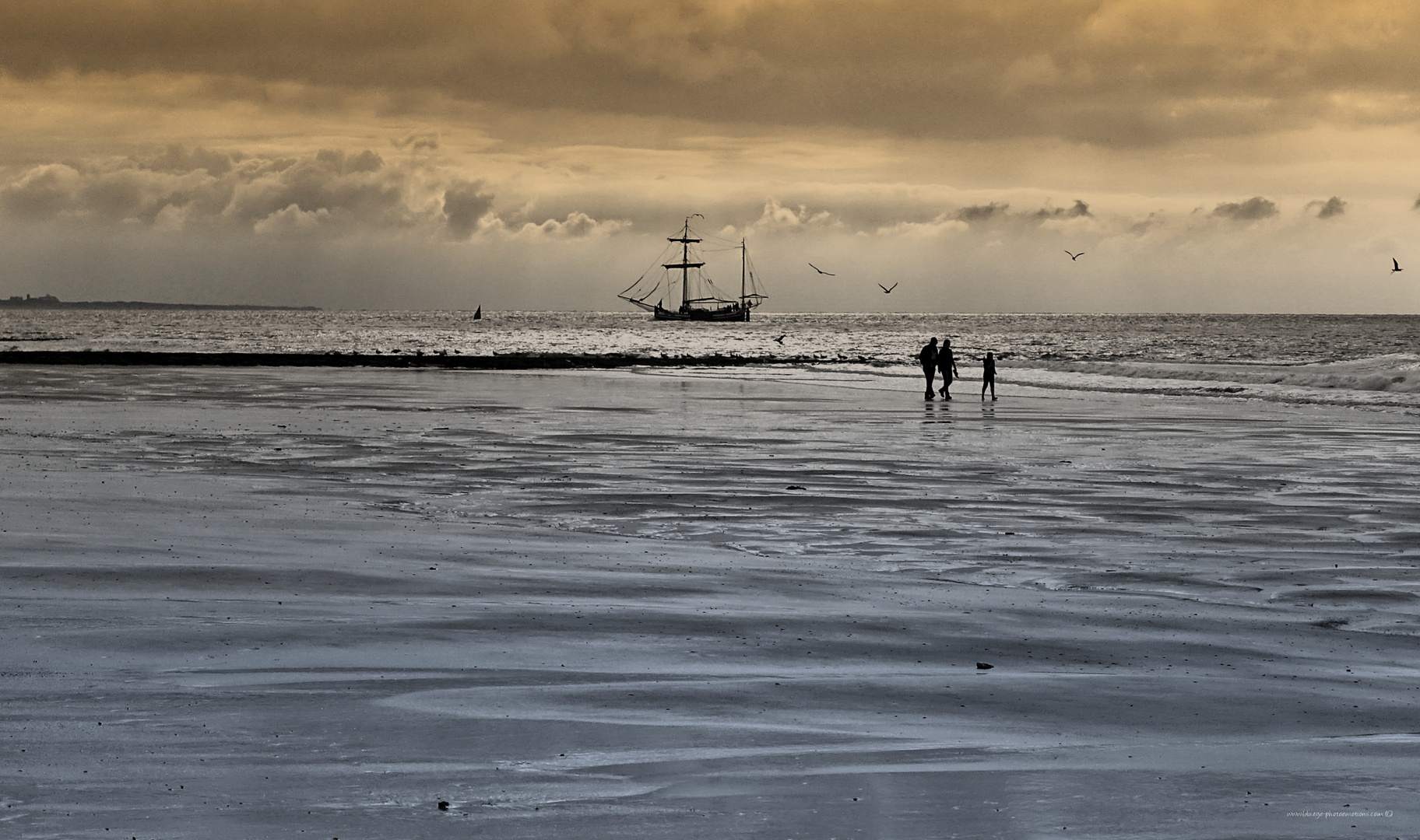 am Strand....