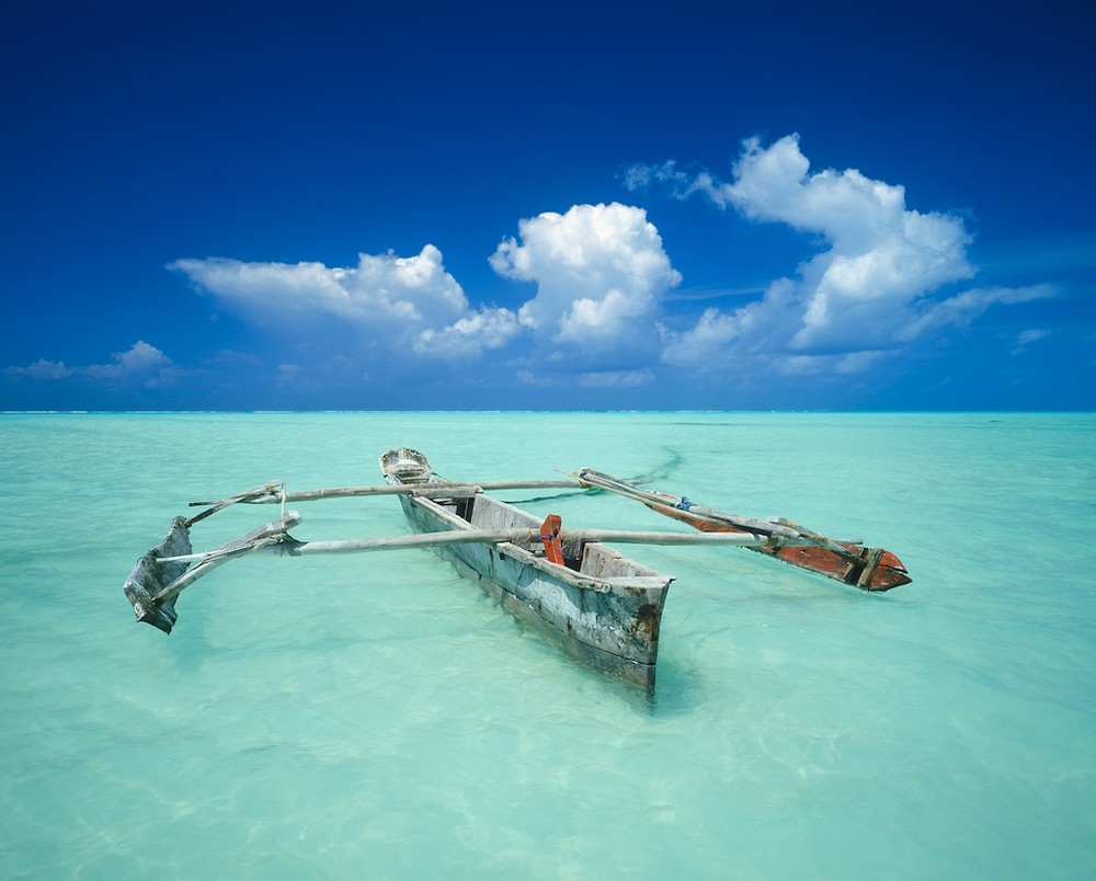 Am Strand der Insel Sansibar, Tansania