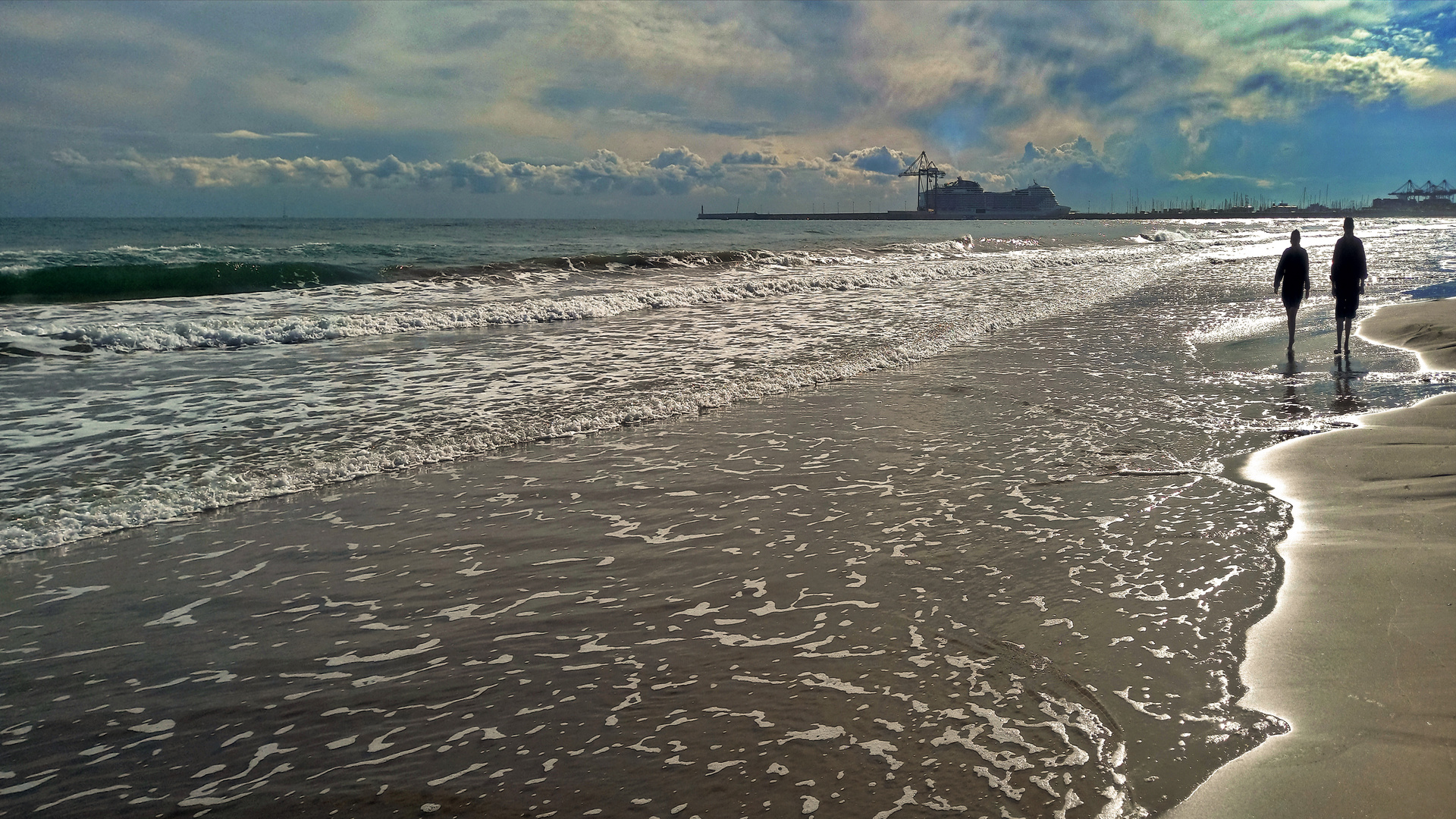 Am Strand entlang...