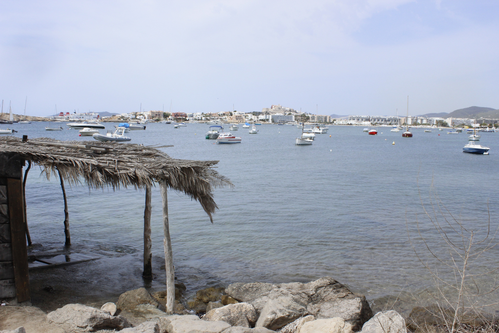 Am Strand Ibizer