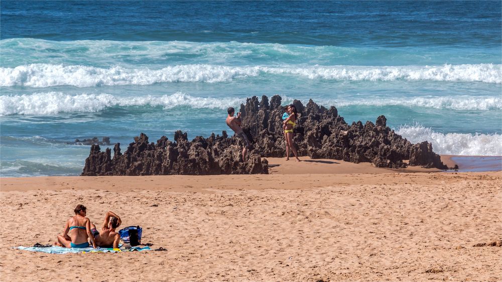 Am Strand und im Wasser viel Platz