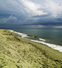 Am Strand von Aleria IV