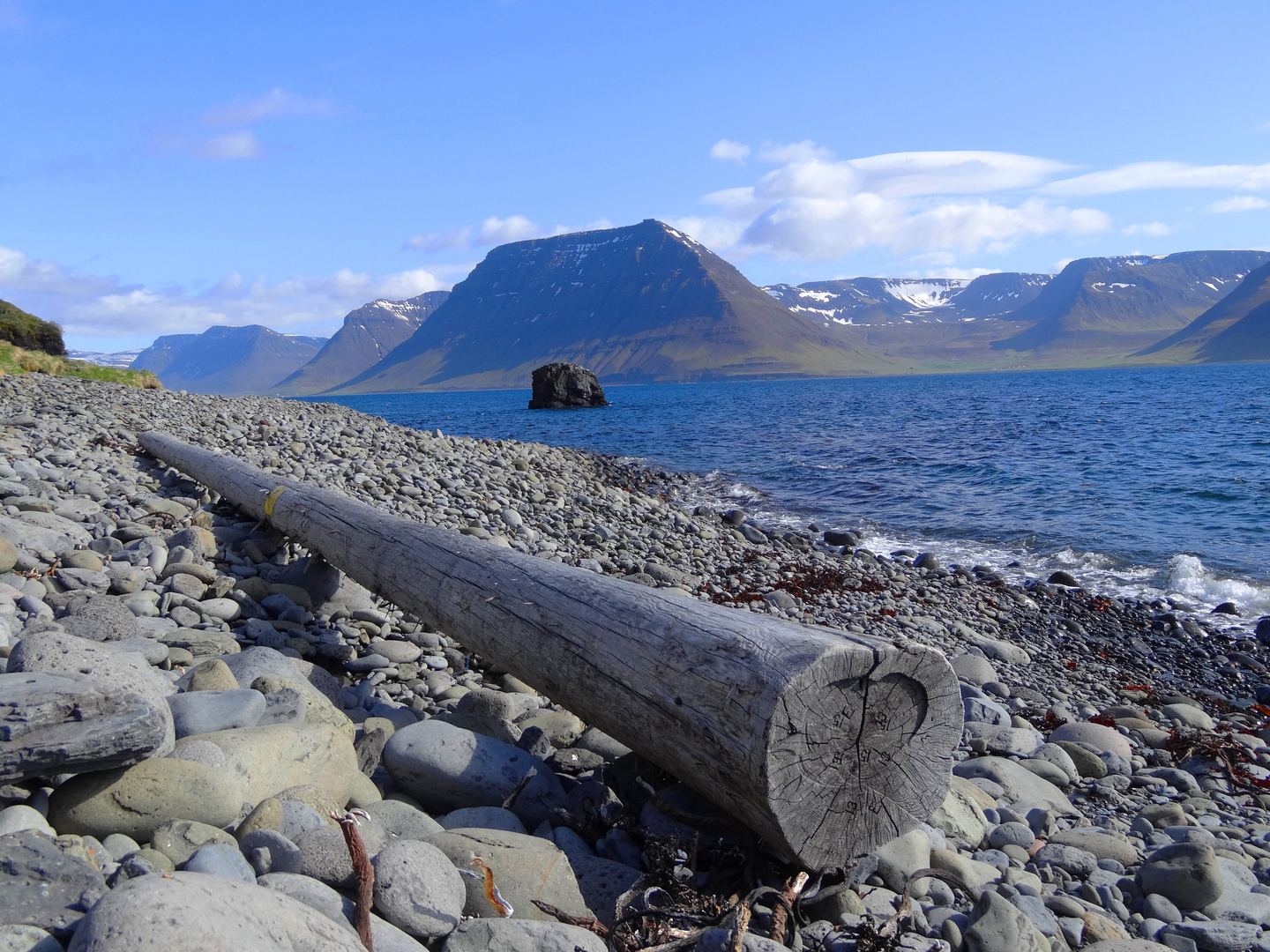 Am Strand von Flateyri Island/Iceland