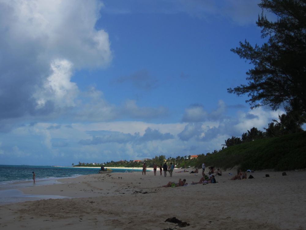 Am Strand von Paradise Island