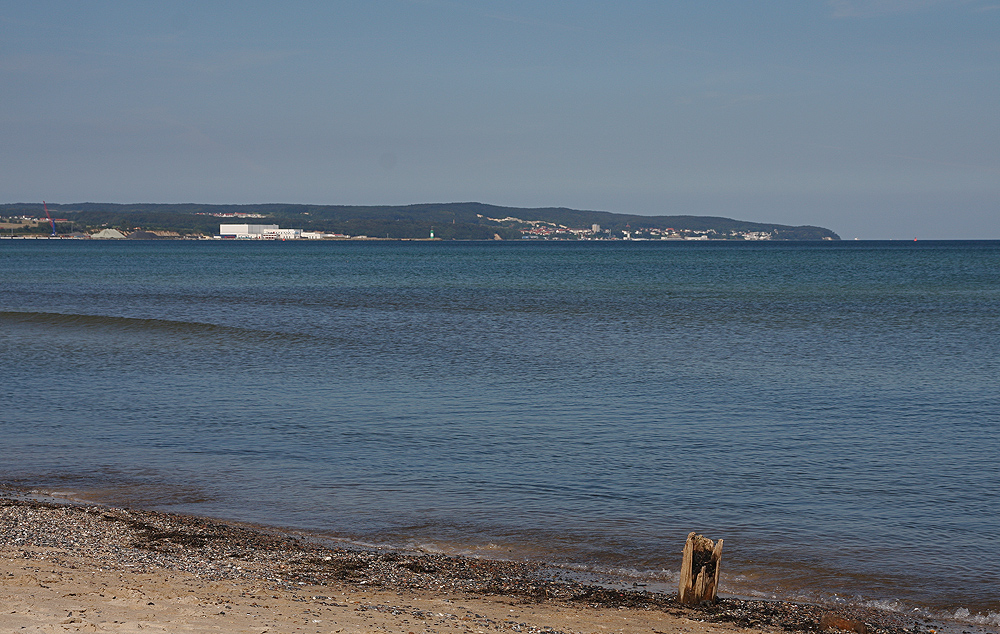 Am Strand von Prora II...