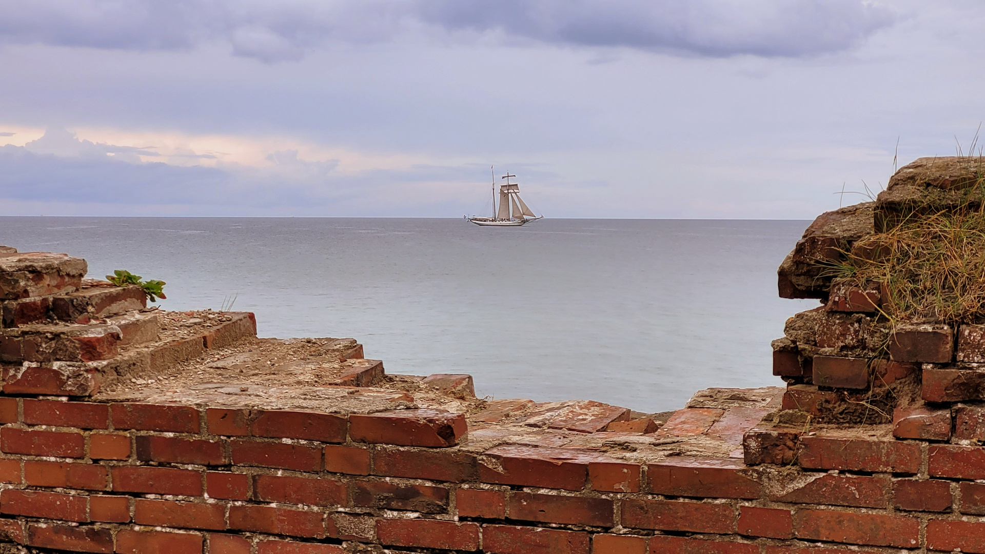 Am Strand von Prora (Rügen)