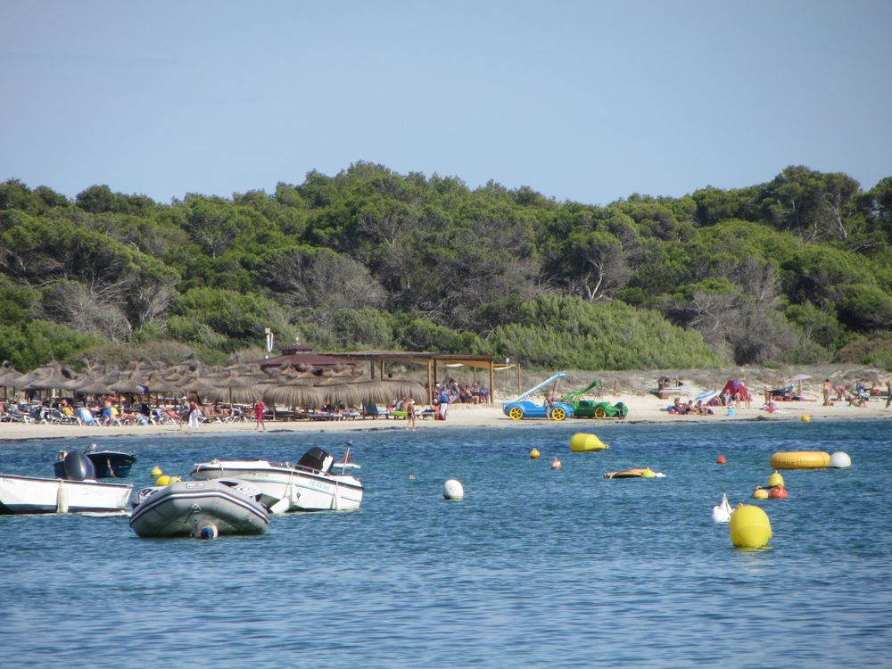 Am Strand von Sant Jordi auf Mallorca