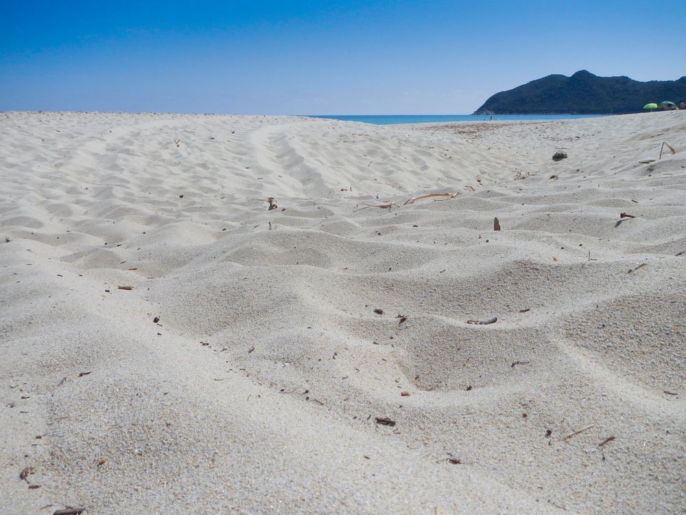 Am Strand von Sardinien