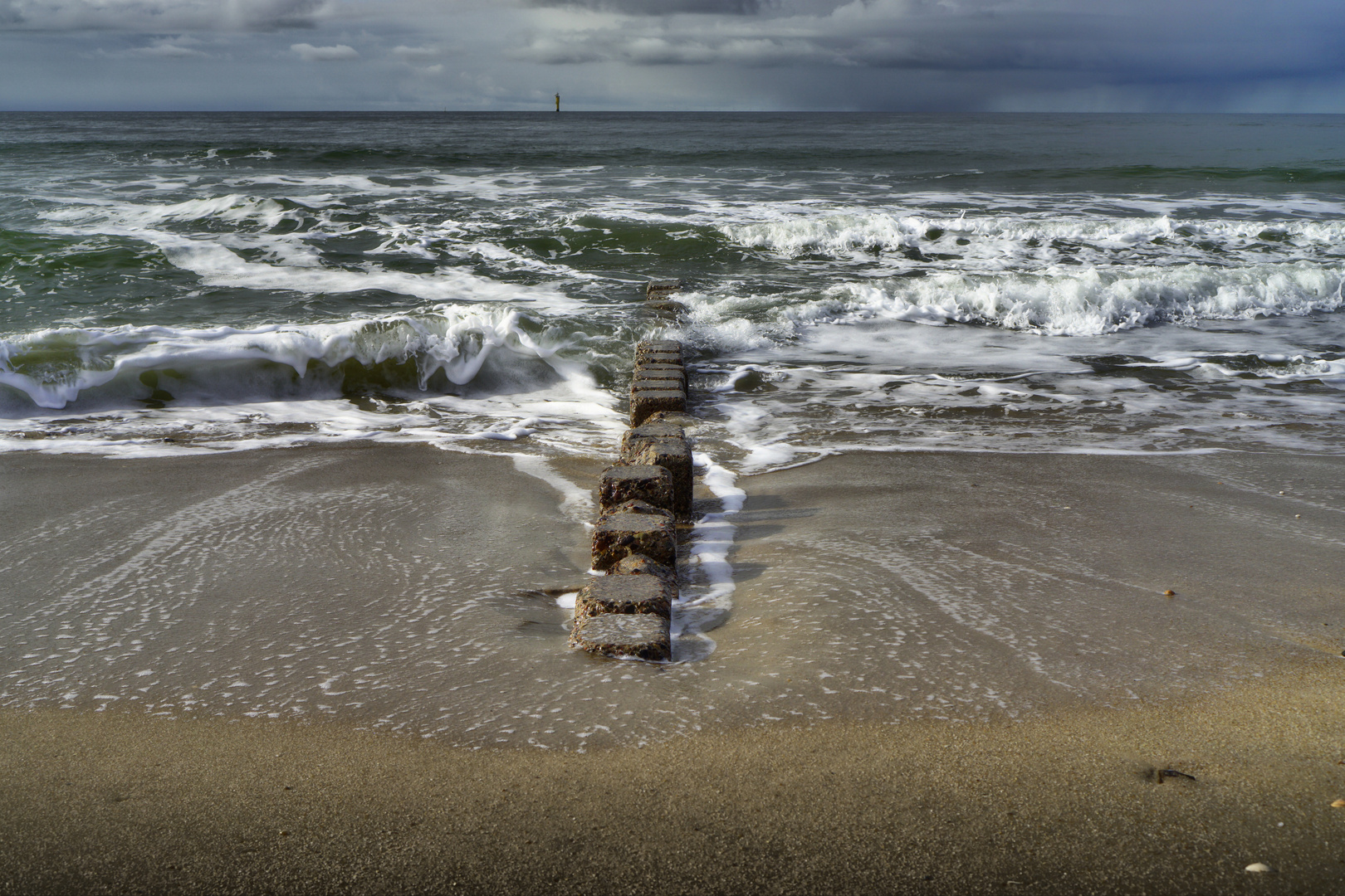 AM STRAND VON WESTERLAND AUF SYLT - FEBRUAR 2016