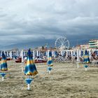 Am Strand vor dem Sturm