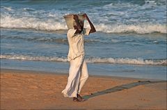 ...am Strand wird nicht nur geschwommen....