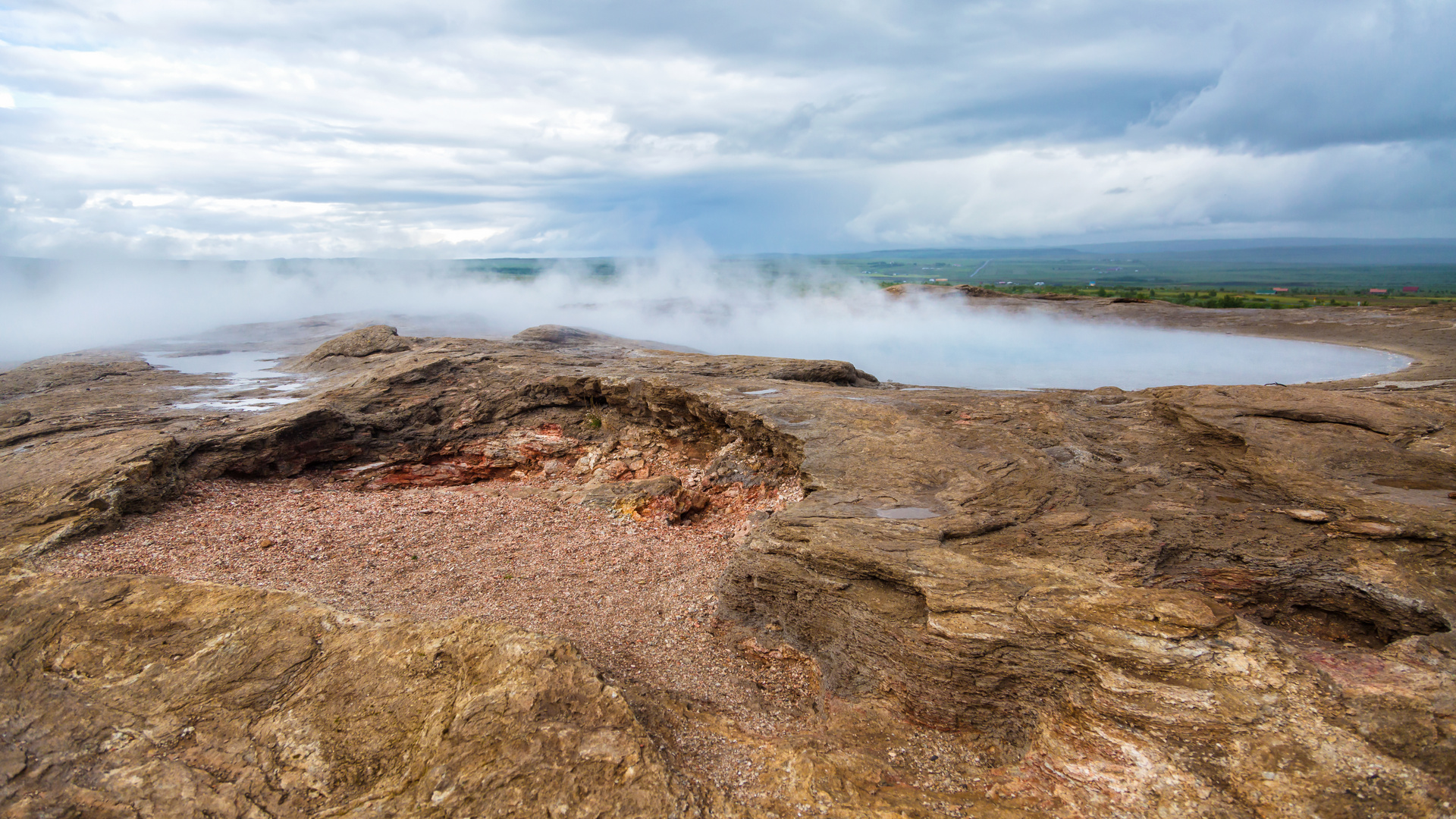 Am Strokkur Geysir