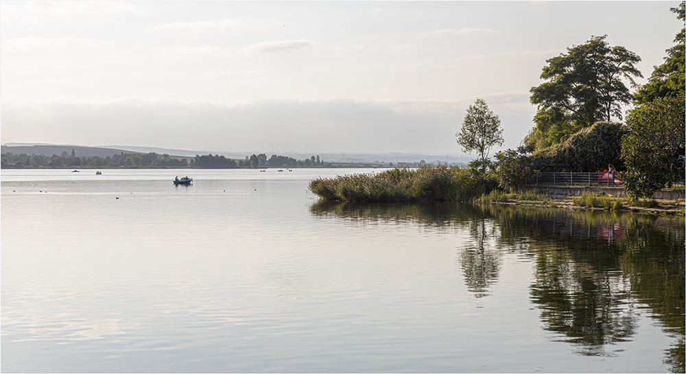 am süßen See