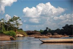 Am Suriname Rivier 4