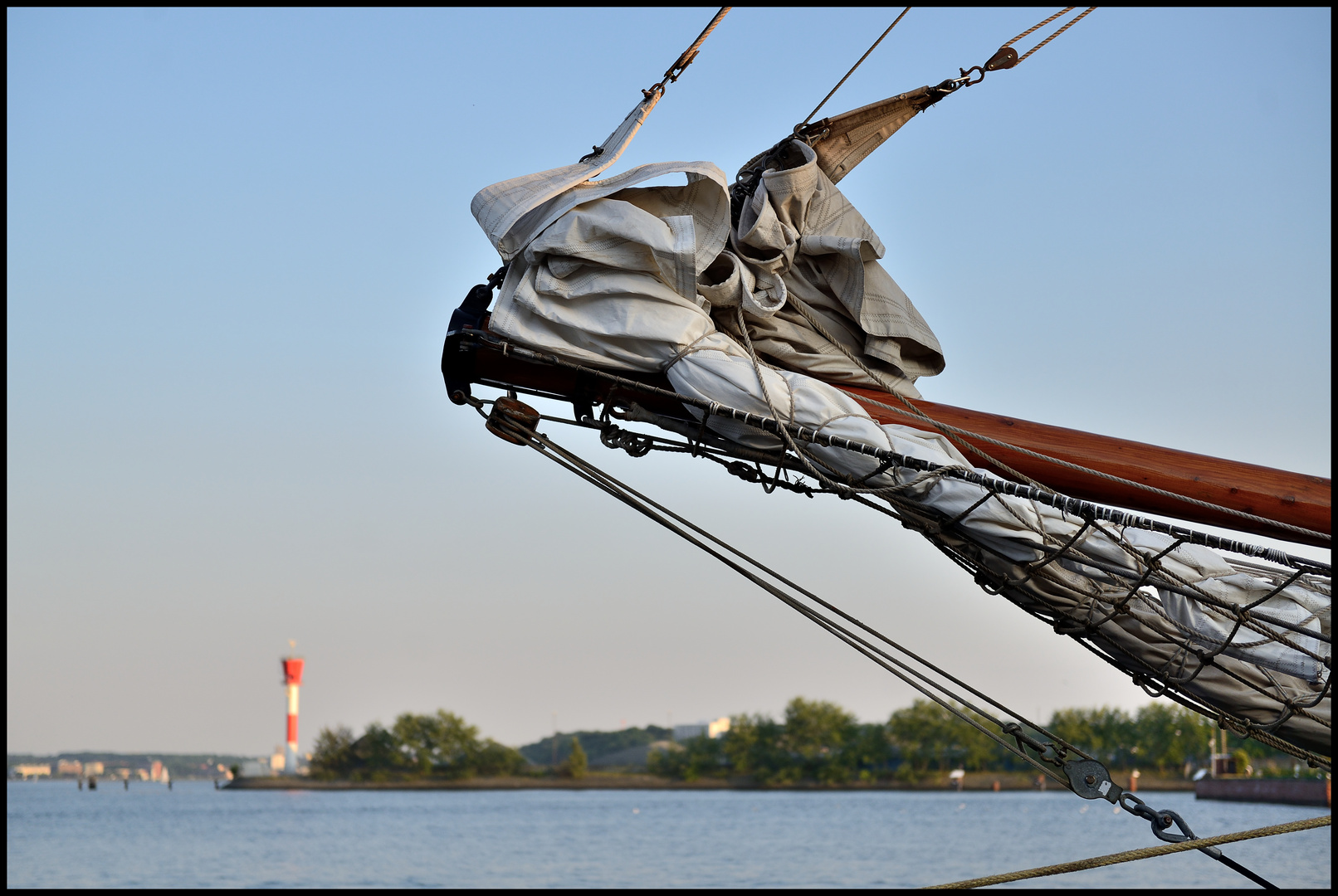 Am Tiessenkai in Kiel