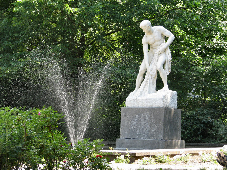 Am Treptower Park.../Berlin