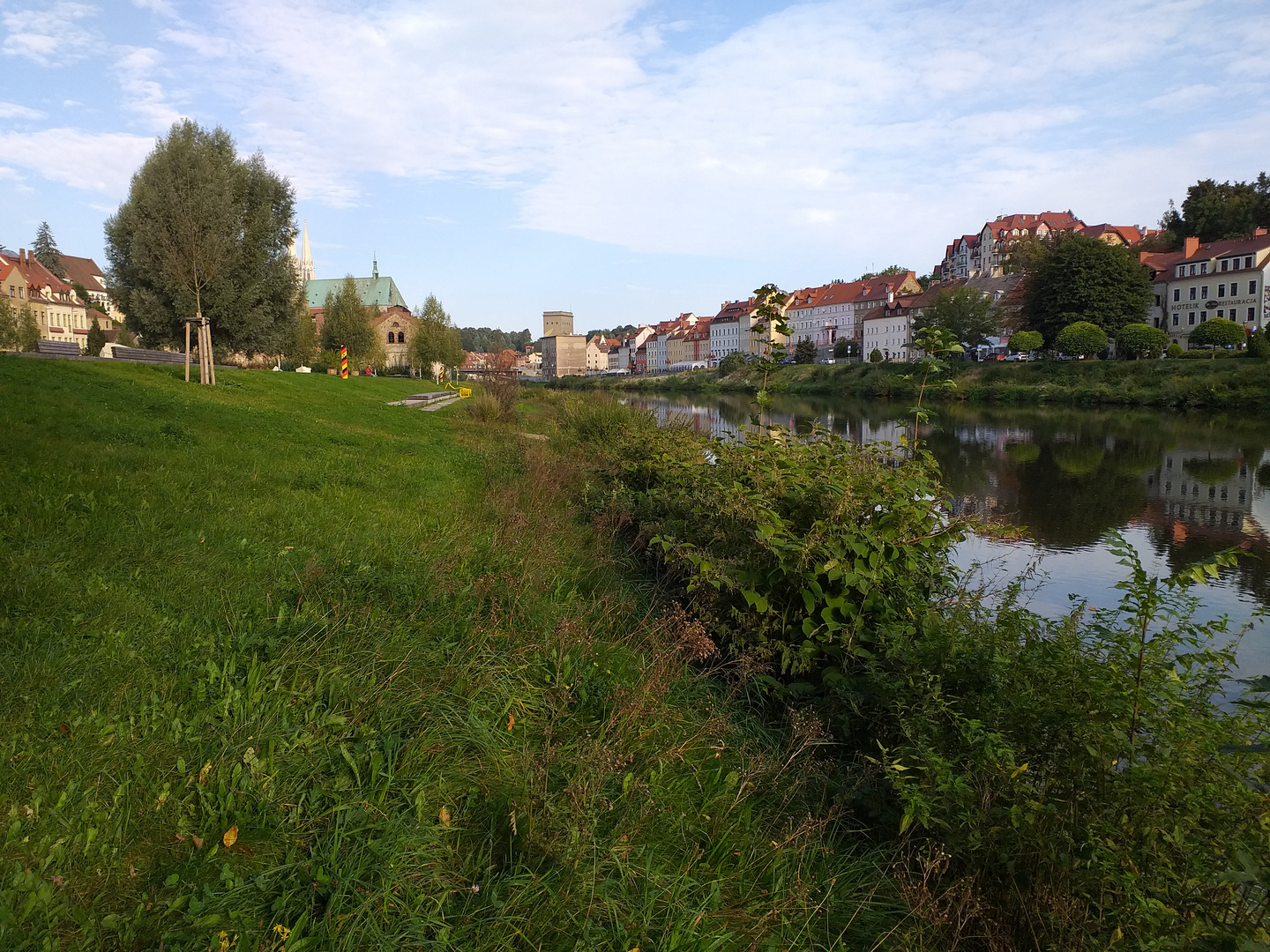 Am Ufer der Neisse in Görlitz