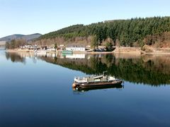 Am Ufer vom Diemelsee