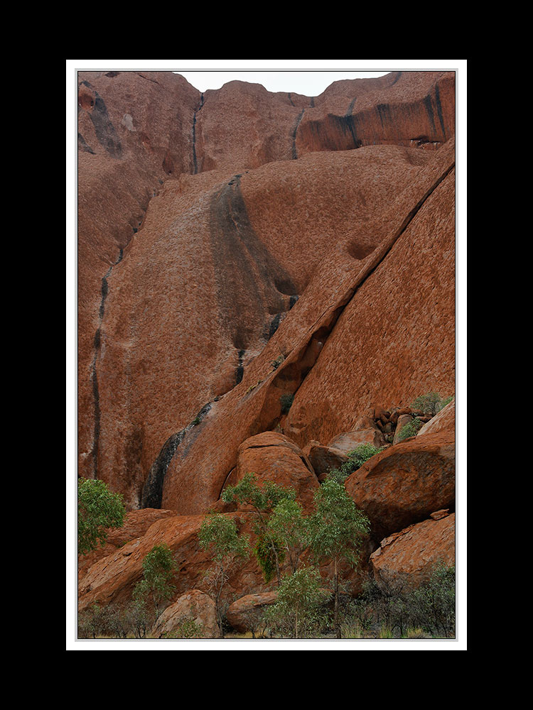 Am Uluru 09