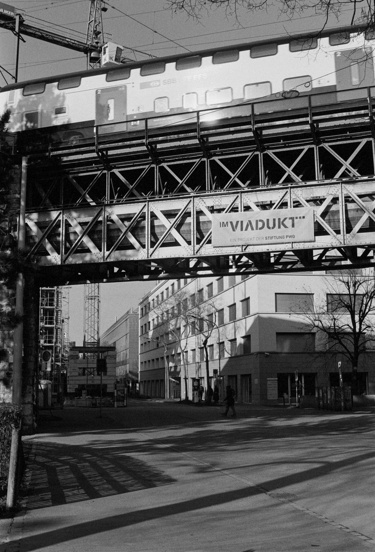 Am Viadukt