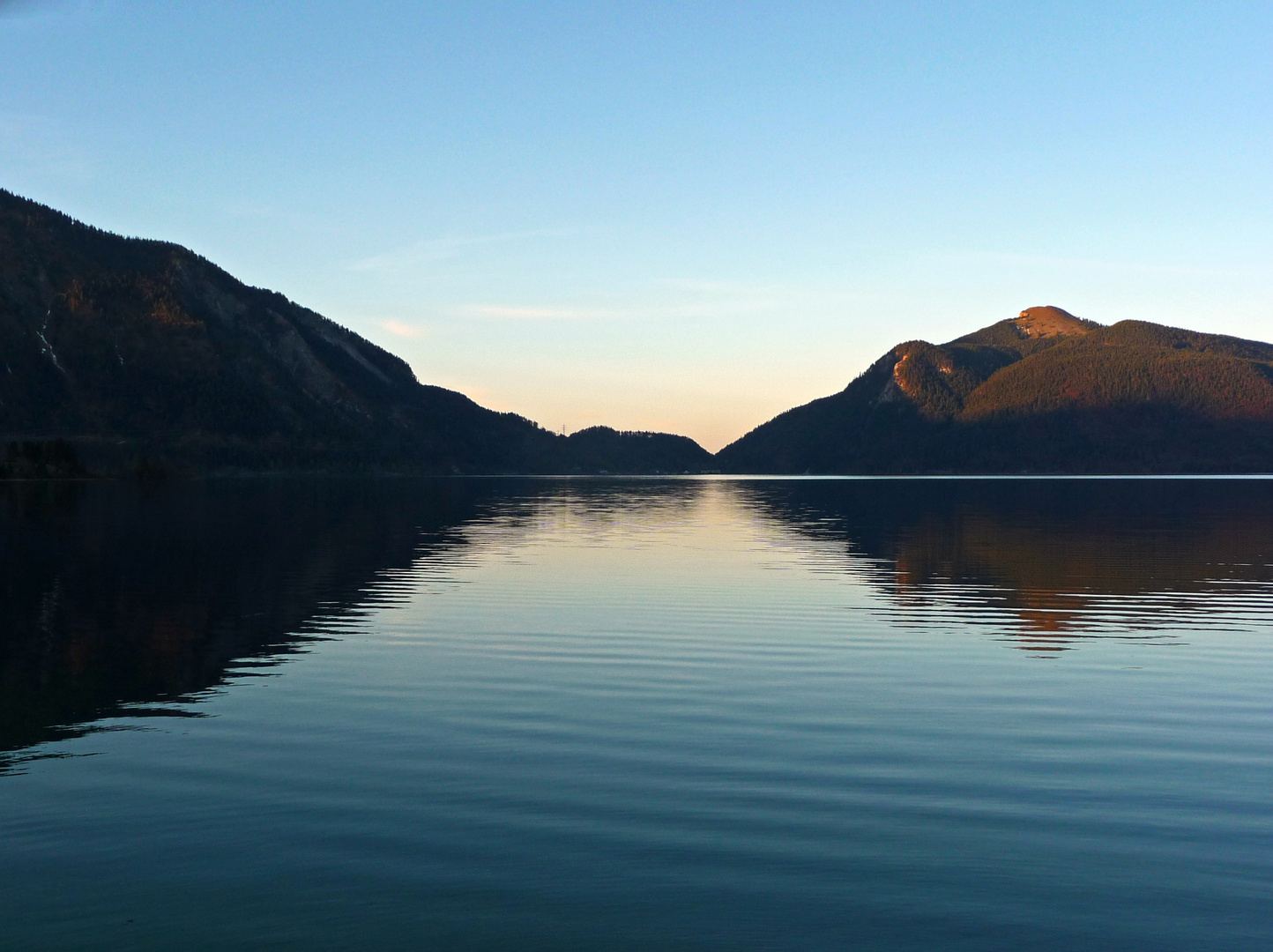 Am Walchensee wird´s langsam Nacht I