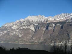 Am Walensee in der Schweiz