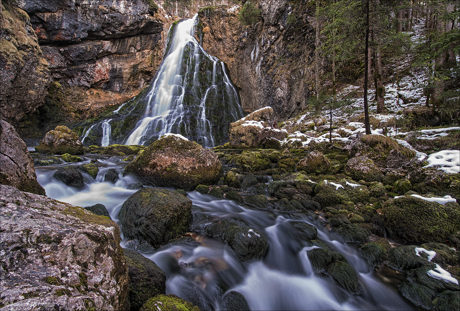 Am Wasserfall