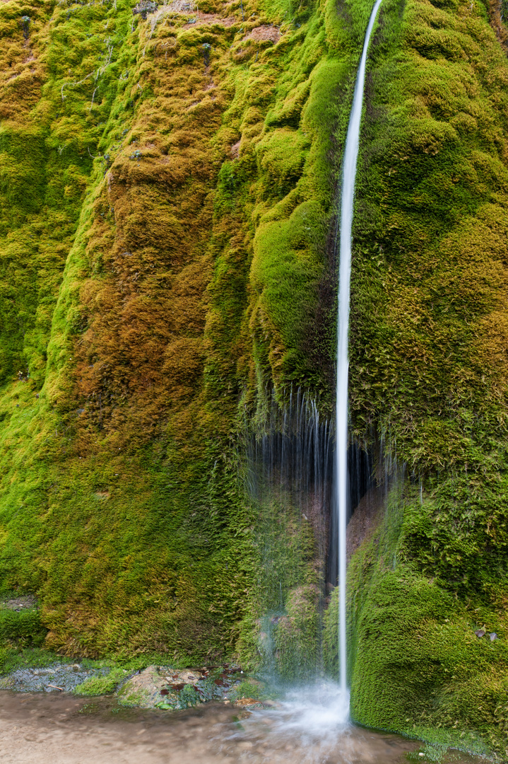 Am Wasserfall Dreimühlen/Eifel II