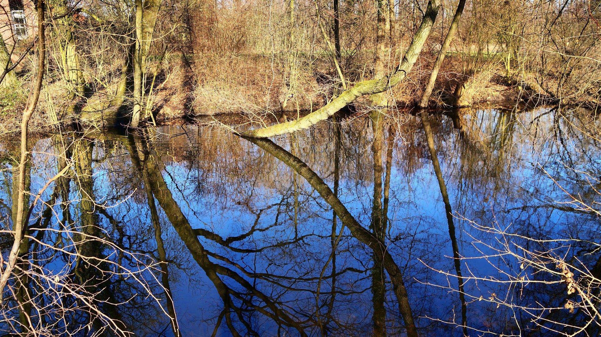 Am Wasserschloss Lüttingshof